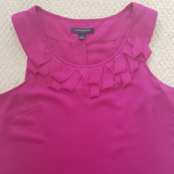 Sleeveless flutter detail top - Picture 1 of 7